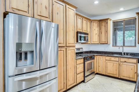4302 E Sells Dr, Phoenix, AZ 85018 photo 9