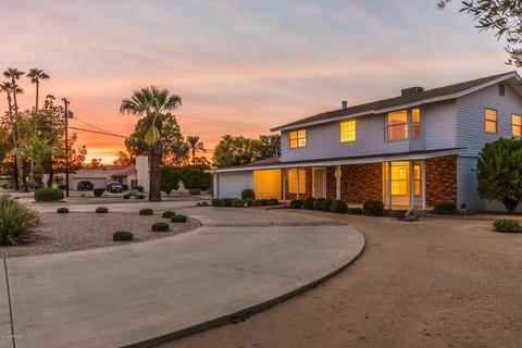 4602 E Shangri La Rd, Phoenix, AZ 85028 photo 1