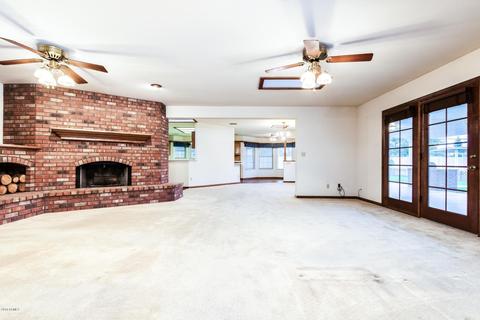 4602 E Shangri La Rd, Phoenix, AZ 85028 photo 6