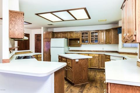 4602 E Shangri La Rd, Phoenix, AZ 85028 photo 8