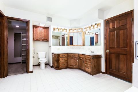 4602 E Shangri La Rd, Phoenix, AZ 85028 photo 16