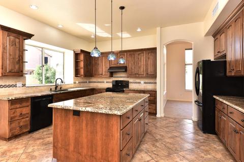3137 E Tanglewood Dr, Phoenix, AZ 85048 photo 6
