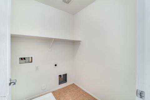 4375 E Selena Dr, Phoenix, AZ 85050 photo 21