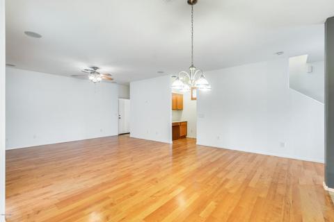 4375 E Selena Dr, Phoenix, AZ 85050 photo 4