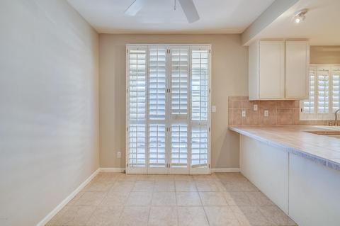 9044 N 14th Dr, Phoenix, AZ 85021 photo 6