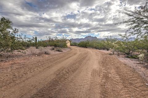525 S Vista Rd, Apache Junction, AZ 85119 photo 2