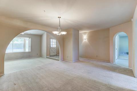 4338 W Dailey St, Glendale, AZ 85306 photo 2