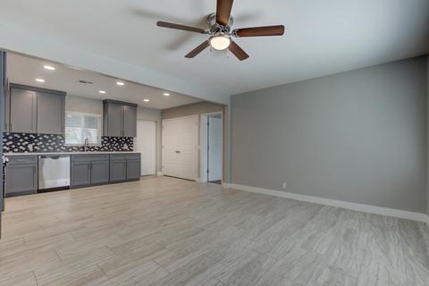 1928 E Weldon Ave, Phoenix, AZ 85016 photo 5