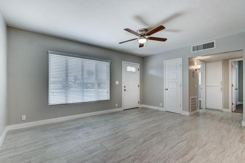 1928 E Weldon Ave, Phoenix, AZ 85016 photo 4