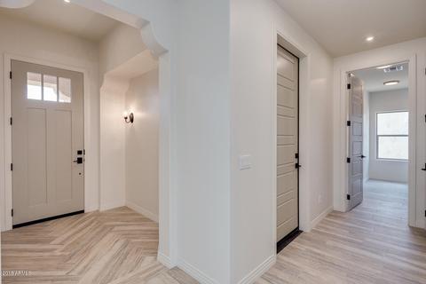 5826 E Montara Pl, Mesa, AZ 85215 photo 4