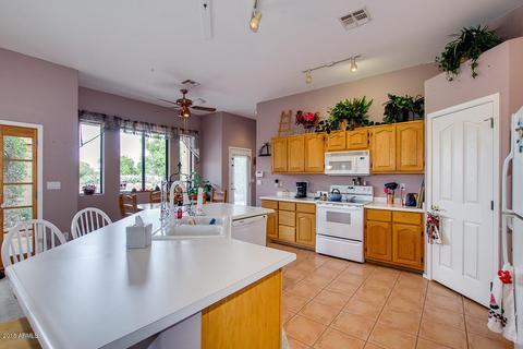 4374 E Caroline Ln, Gilbert, AZ 85296 photo 14