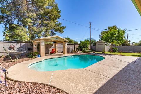 3835 E Laurel Ln, Phoenix, AZ 85028 photo 18