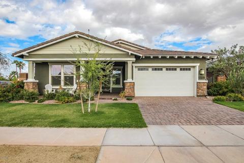 2834 E Arabian Dr, Gilbert, AZ 85296 photo 1