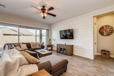 2834 E Arabian Dr, Gilbert, AZ 85296 photo 14
