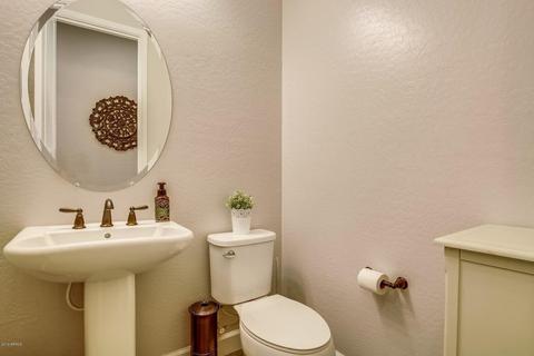 2834 E Arabian Dr, Gilbert, AZ 85296 photo 32