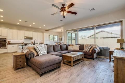 2834 E Arabian Dr, Gilbert, AZ 85296 photo 5