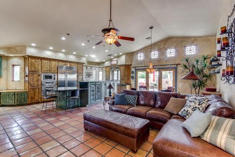 3165 E Dry Creek Rd, Phoenix, AZ 85048 photo 12
