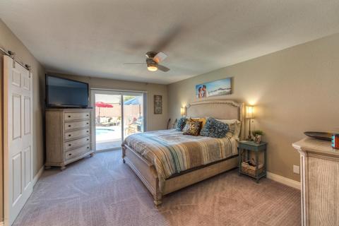 2262 E Christy Dr, Phoenix, AZ 85028 photo 8