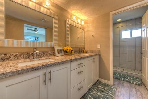 2262 E Christy Dr, Phoenix, AZ 85028 photo 10