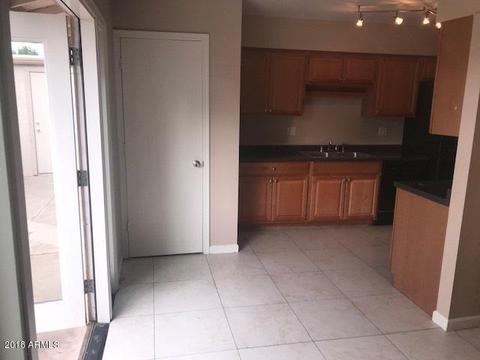 913 N Cherry Ln, Mesa, AZ 85201 photo 9