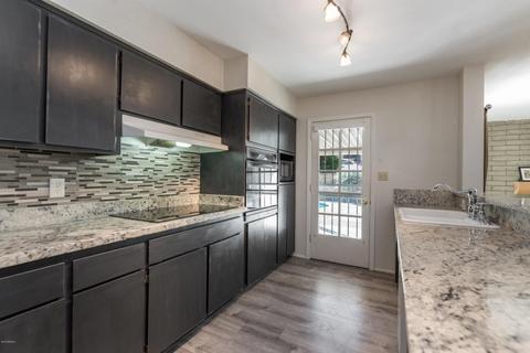 1823 W Seldon Ln, Phoenix, AZ 85021 photo 9