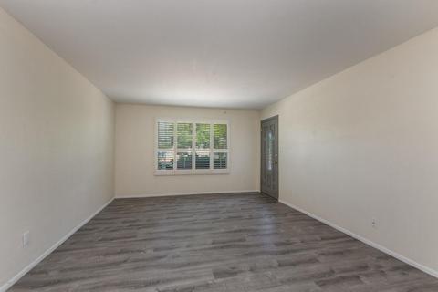 1823 W Seldon Ln, Phoenix, AZ 85021 photo 6