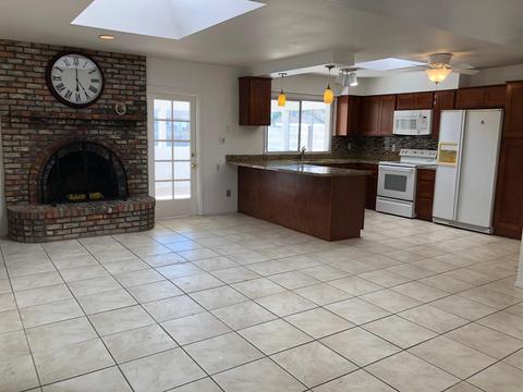 2047 E Cornell Dr, Tempe, AZ 85283 photo 6