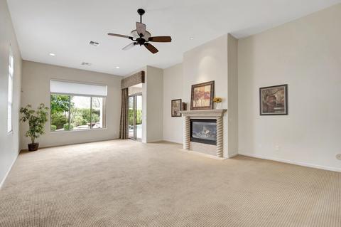 3848 Expedition Way, Phoenix, AZ 85050 photo 16
