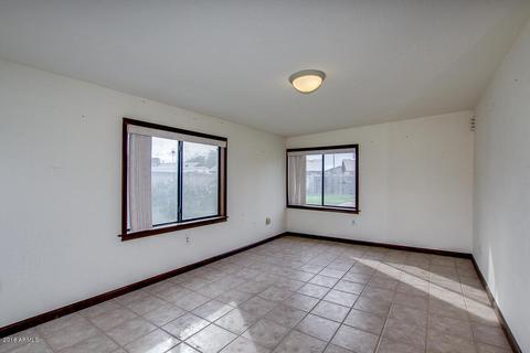 421 E Greenway Dr, Tempe, AZ 85282 photo 22