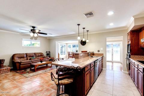 321 E Manhatton Dr, Tempe, AZ 85282 photo 9