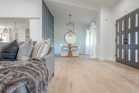 227 W Pershing Ave, Phoenix, AZ 85029 photo 14