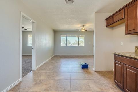 1811 S Coconino Dr, Apache Junction, AZ 85120 photo 4