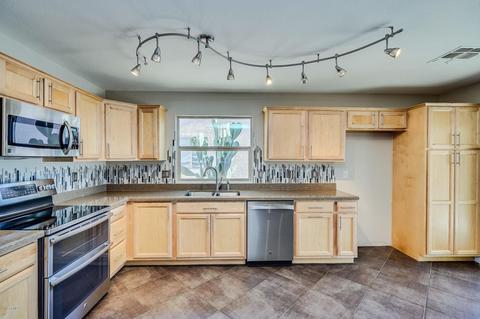10433 E Abilene Ave, Mesa, AZ 85208 photo 2