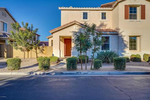 868 S Colonial Dr, Gilbert, AZ 85296 photo 1