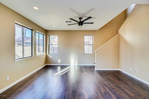 868 S Colonial Dr, Gilbert, AZ 85296 photo 4