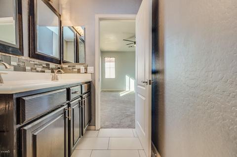 868 S Colonial Dr, Gilbert, AZ 85296 photo 13