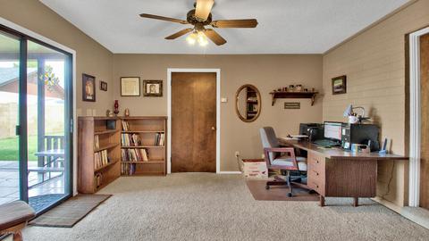 2254 E Capri Cir, Mesa, AZ 85204 photo 17