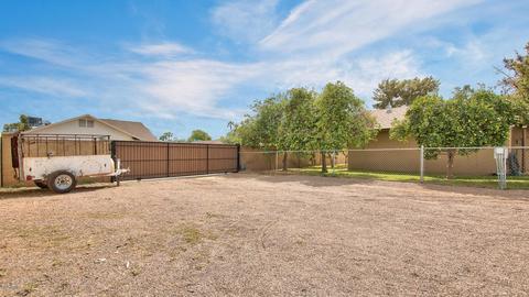 2254 E Capri Cir, Mesa, AZ 85204 photo 49