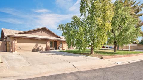 2254 E Capri Cir, Mesa, AZ 85204 photo 3