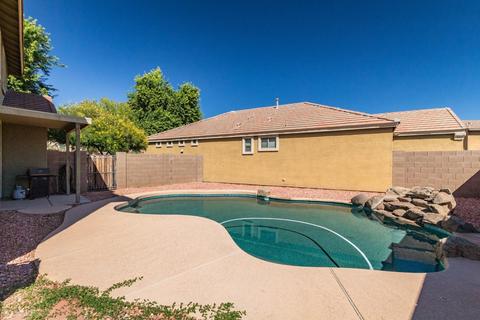 3759 E Larson Ln, Gilbert, AZ 85295 photo 24