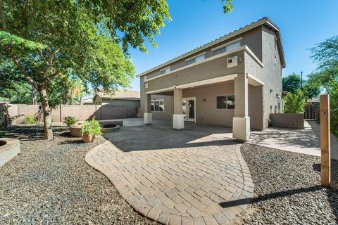 2732 E Rakestraw Ln, Gilbert, AZ 85298 photo 5
