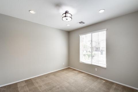 2732 E Rakestraw Ln, Gilbert, AZ 85298 photo 11