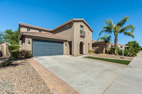 2732 E Rakestraw Ln, Gilbert, AZ 85298 photo 1