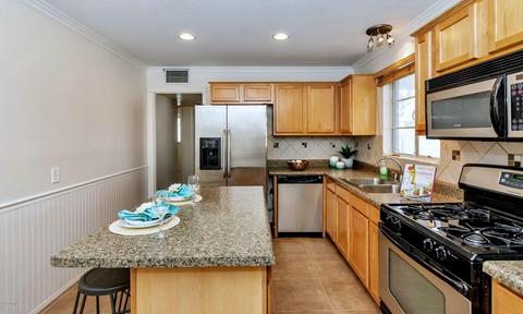 312 E Orchid Ln, Phoenix, AZ 85020 photo 5