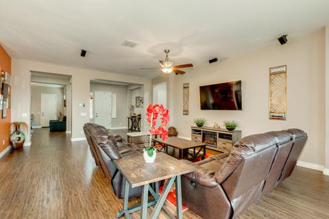 2450 E Tomahawk Dr, Gilbert, AZ 85298 photo 10