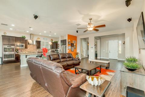 2450 E Tomahawk Dr, Gilbert, AZ 85298 photo 3