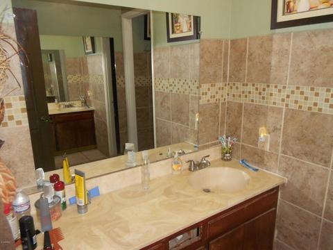8022 W Avalon Dr, Phoenix, AZ 85033 photo 4