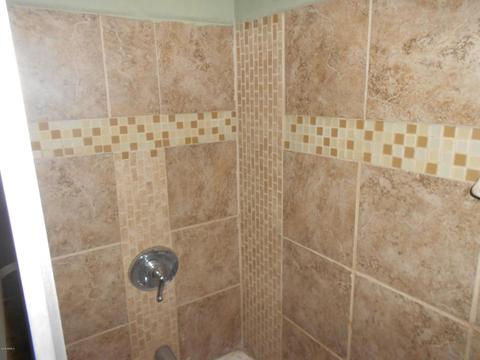 8022 W Avalon Dr, Phoenix, AZ 85033 photo 7