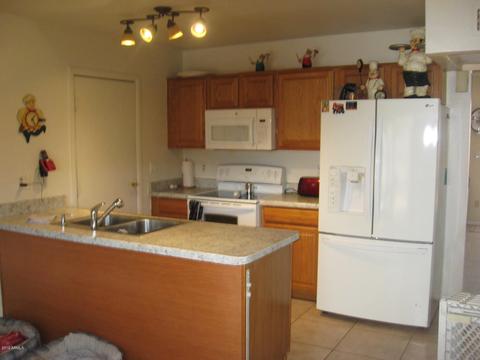 2337 E Betty Elyse Ln, Phoenix, AZ 85022 photo 16