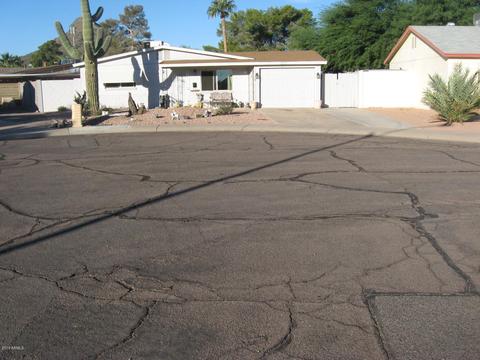 2337 E Betty Elyse Ln, Phoenix, AZ 85022 photo 32